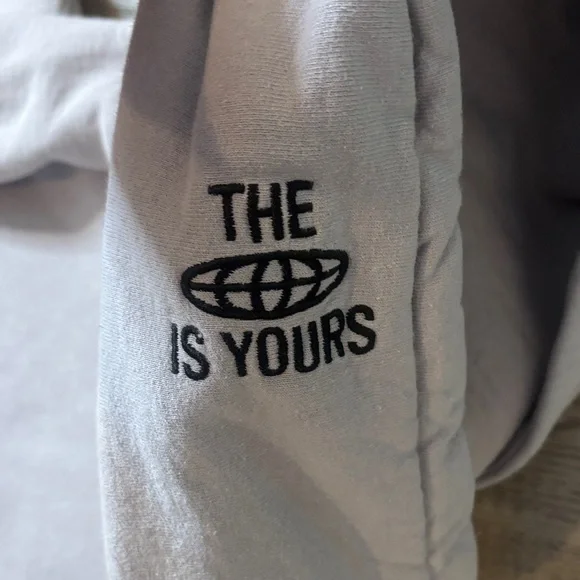 Supreme Light Gray Men's Hoodie - Picture 5 of 5